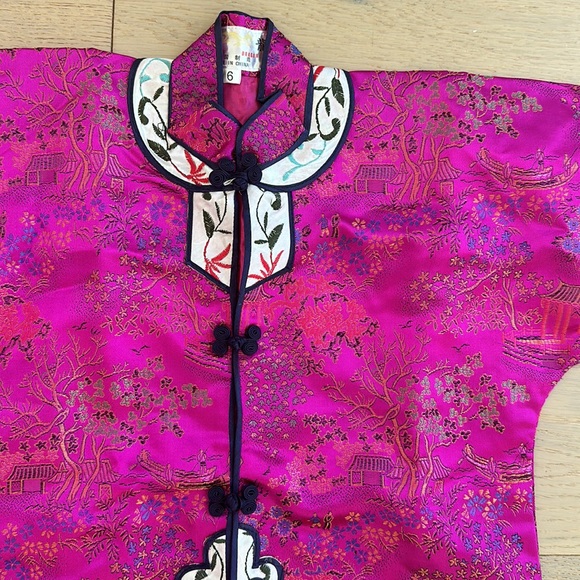 New Chinese outfit - Picture 3 of 3